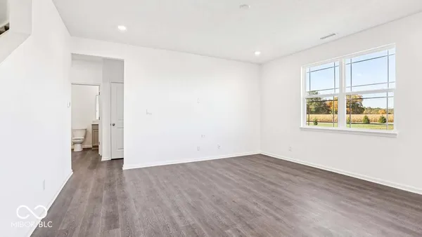 $393,900 | 7950 Dogwood Court, New Palestine, IN 46163