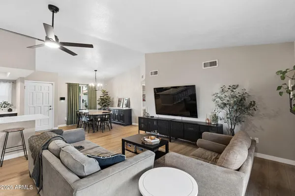 $439,000 | 3943 West Willow Avenue, Phoenix, AZ 85029