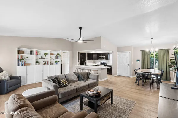 $439,000 | 3943 West Willow Avenue, Phoenix, AZ 85029