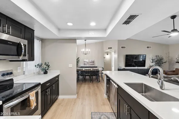 $439,000 | 3943 West Willow Avenue, Phoenix, AZ 85029