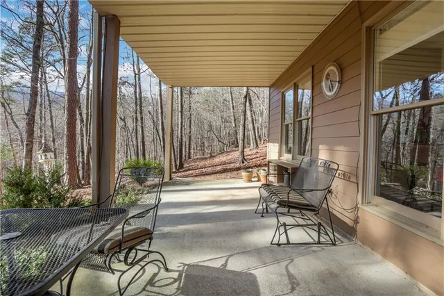 $565,000 | 600 Wake Robin Drive, Jasper, GA 30143