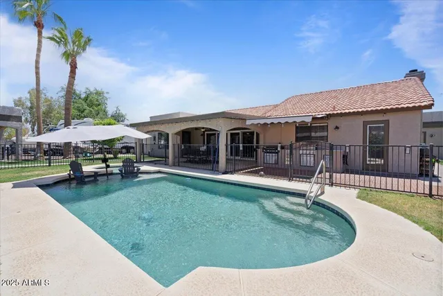 $950,000 | 1670 East Whitten Street, Chandler, AZ 85225