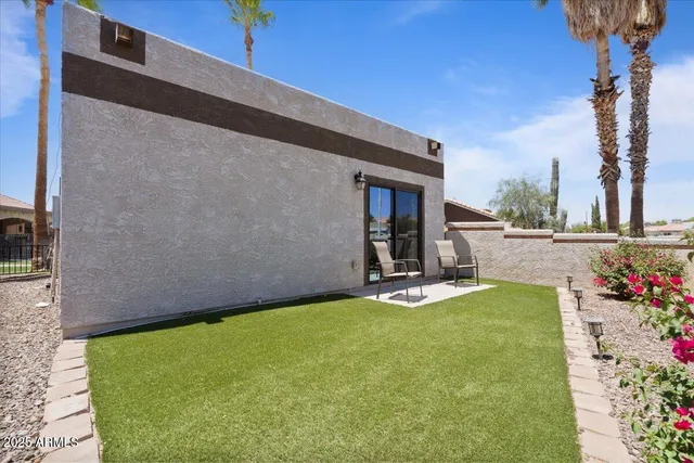 $950,000 | 1670 East Whitten Street, Chandler, AZ 85225