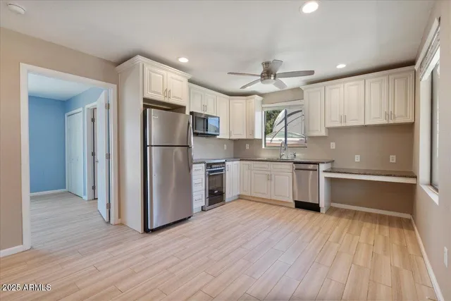 $950,000 | 1670 East Whitten Street, Chandler, AZ 85225