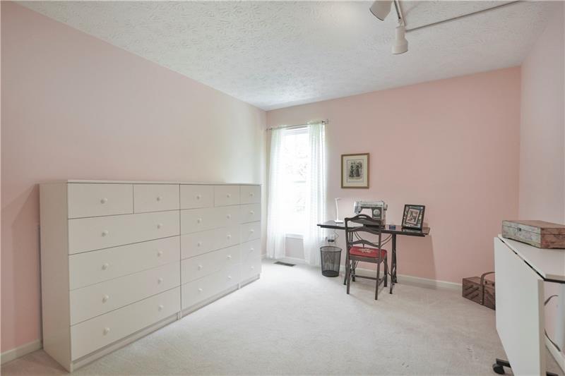 709 McClellan Court McKees Rocks, PA 15136 - Photo 18 of 25 Bedroom 4