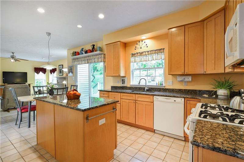 709 McClellan Court McKees Rocks, PA 15136 - Photo 10 of 25 Kitchen