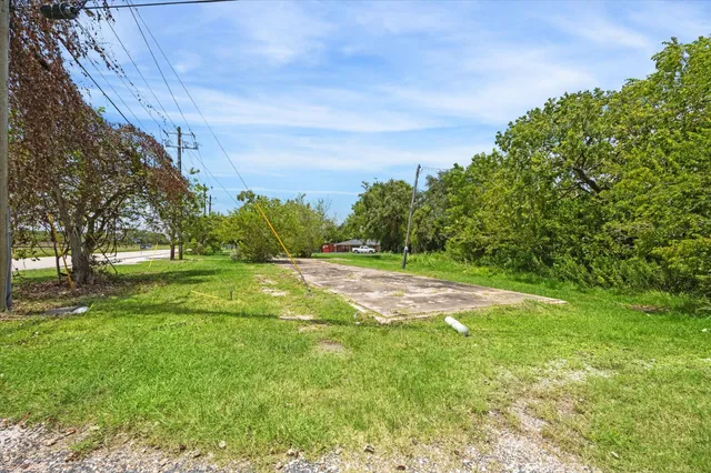 $50,000 | 408 North Oak Street, Texas City, TX 77591