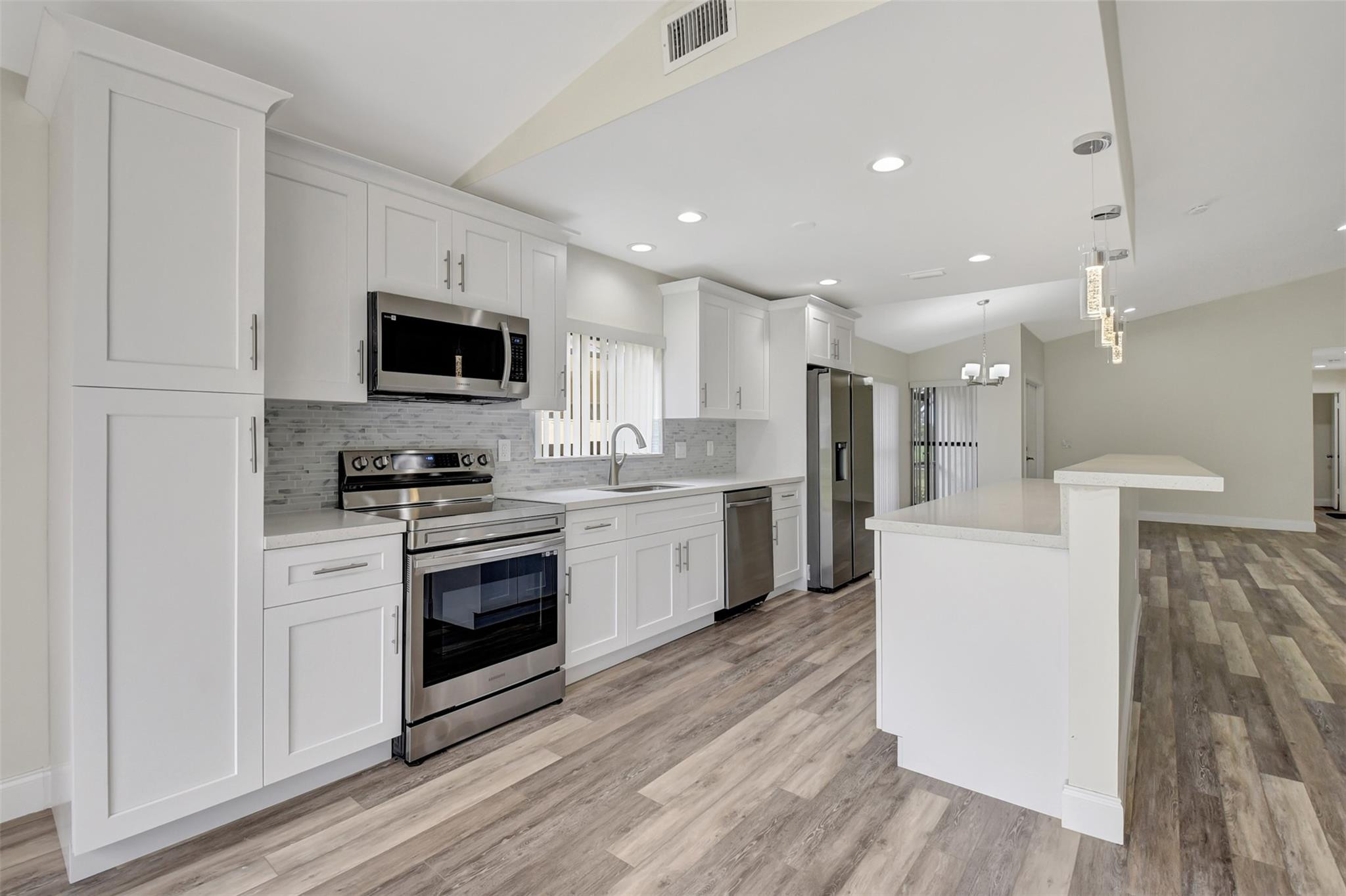 11092 Highland Circle Boca Raton, FL 33428 - Photo 13 of 38 Photo 13