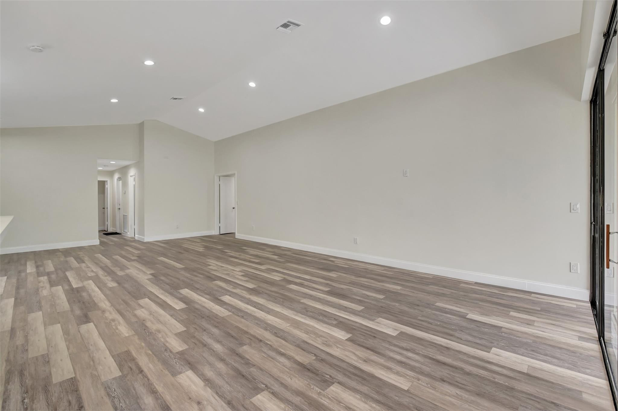 11092 Highland Circle Boca Raton, FL 33428 - Photo 8 of 38 Photo 8