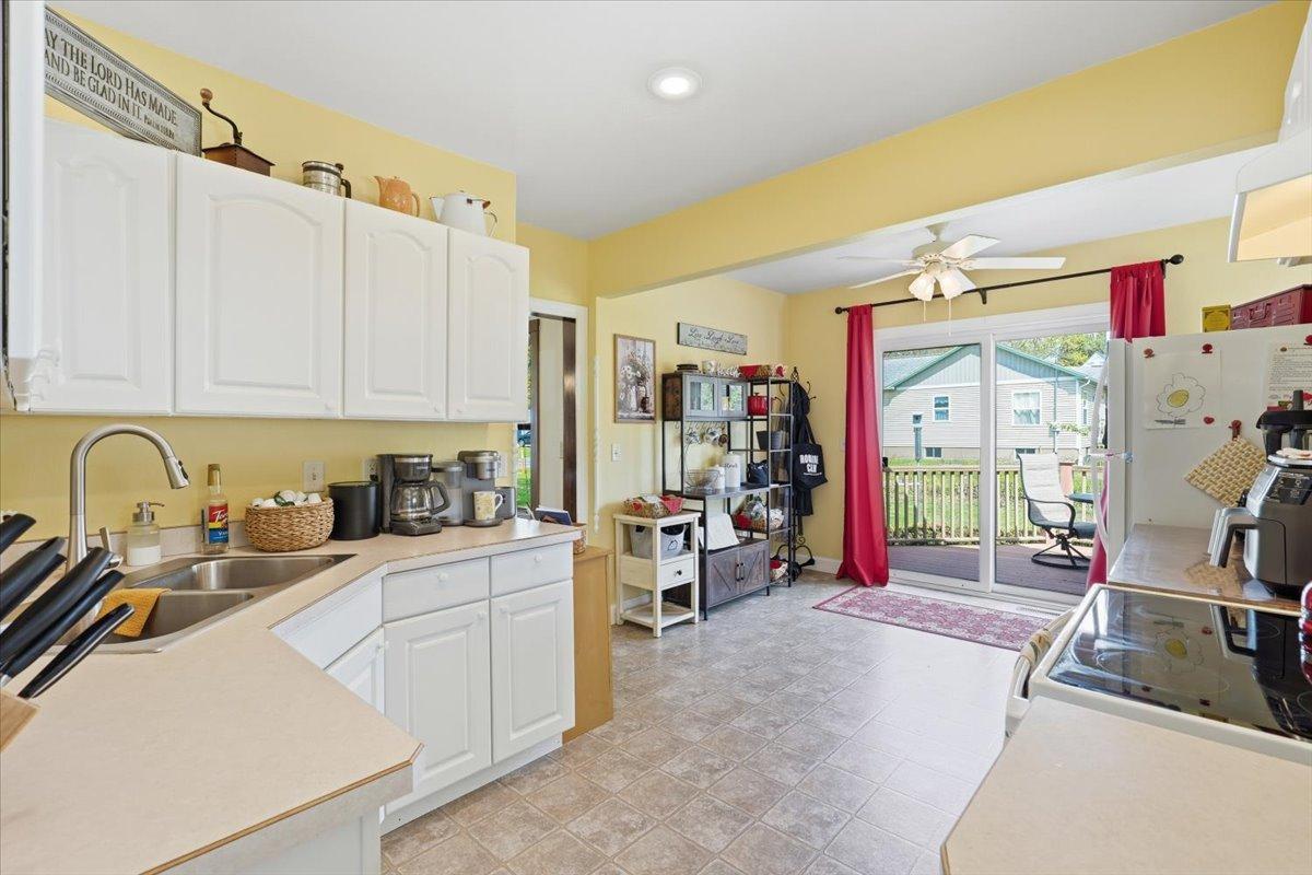 320 West State Street Dresser, WI 54009 - Photo 8 of 26