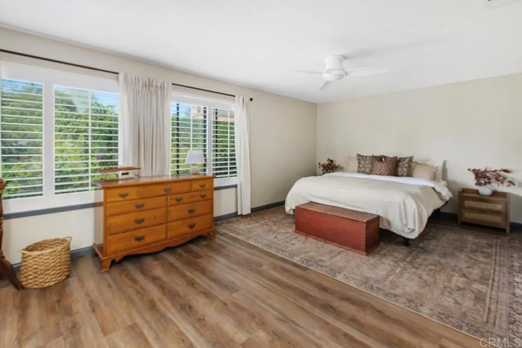 2625 Havencrest Drive Fallbrook, CA 92028 - Photo 14 of 35 a bedroom with a bed and a window
