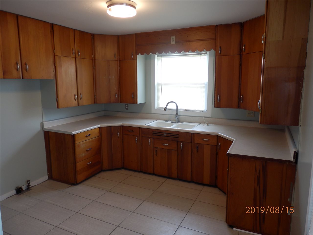 215 South Cramer Road Elmwood, IL 61529 - Photo 3 of 31