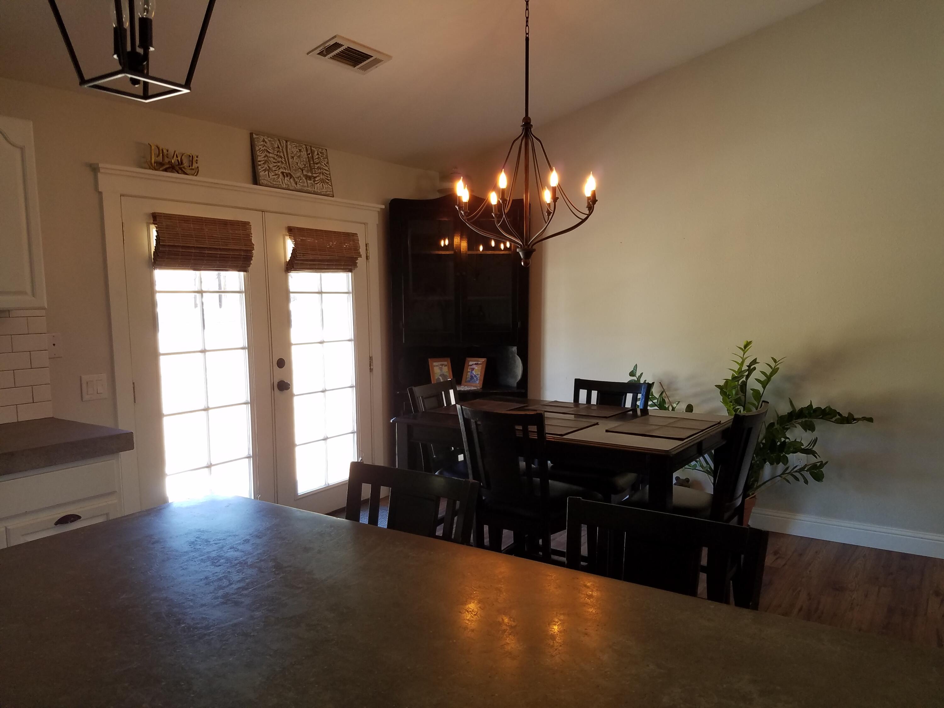 6711 Black Butte Road Shingletown, CA 96088 - Photo 25 of 40 DINING V2