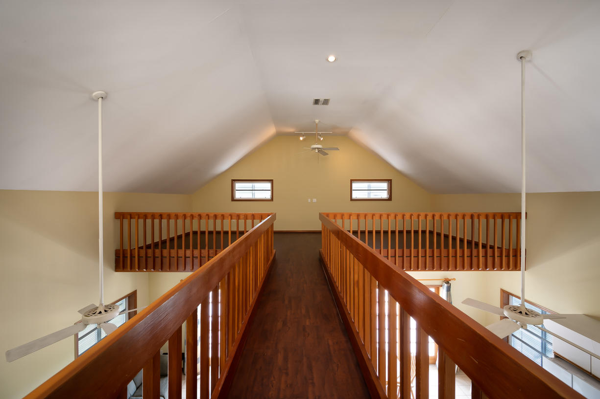 220 Sunset Road Big Pine Key, FL 33043 - Photo 9 of 31 Loft