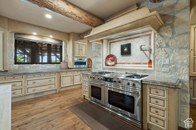 1943 North Wolf Creek Ranch Road, Unit 12 Heber City, UT 84036 - Photo 26 of 175