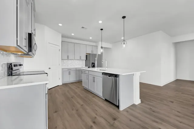 $2,300 | 2356 Woodmeadow Drive, Clarksville, TN 37043