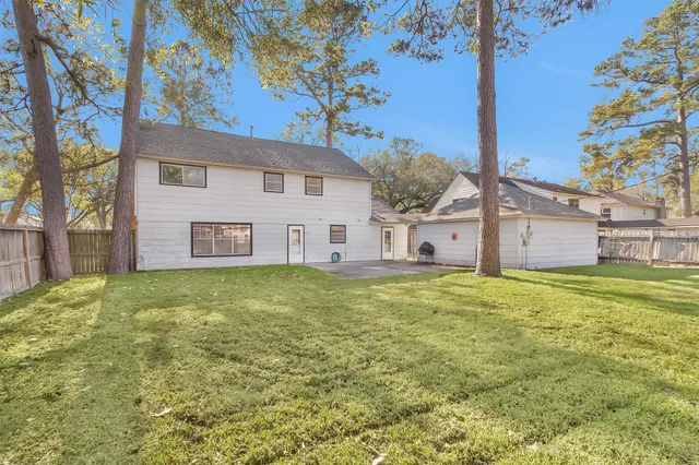 $239,900 | 5306 Green Springs Drive, Houston, TX 77066