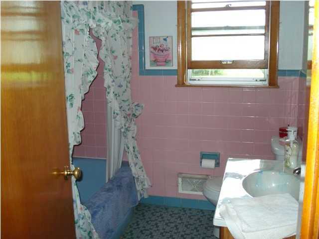 6011 Pendleton Road Louisville, KY 40272 - Photo 9 of 19 Additional Photo
