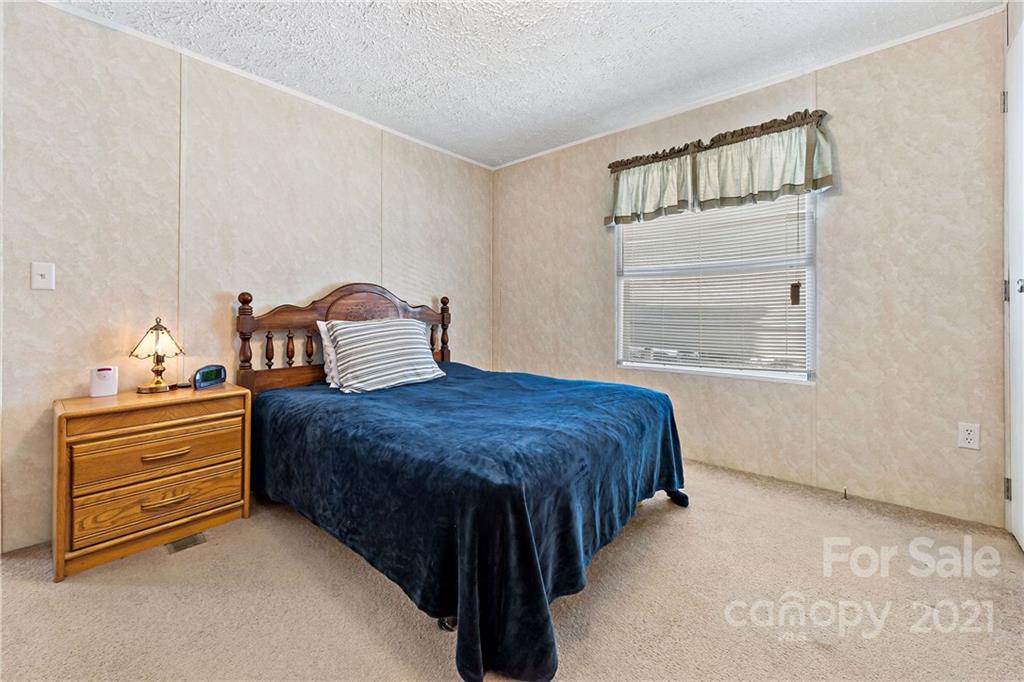 190 Morehead Road Marion, NC 28752 - Photo 21 of 31 Gallery Image 21