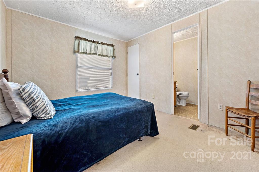 190 Morehead Road Marion, NC 28752 - Photo 23 of 31 Gallery Image 23