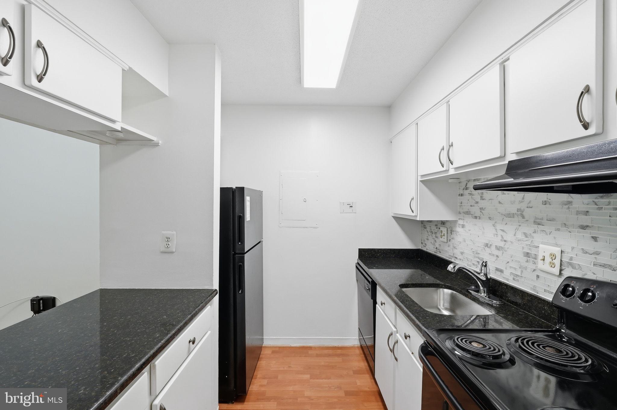 1808 Old Meadow Road, Unit 503 McLean, VA 22102 - Photo 10 of 23