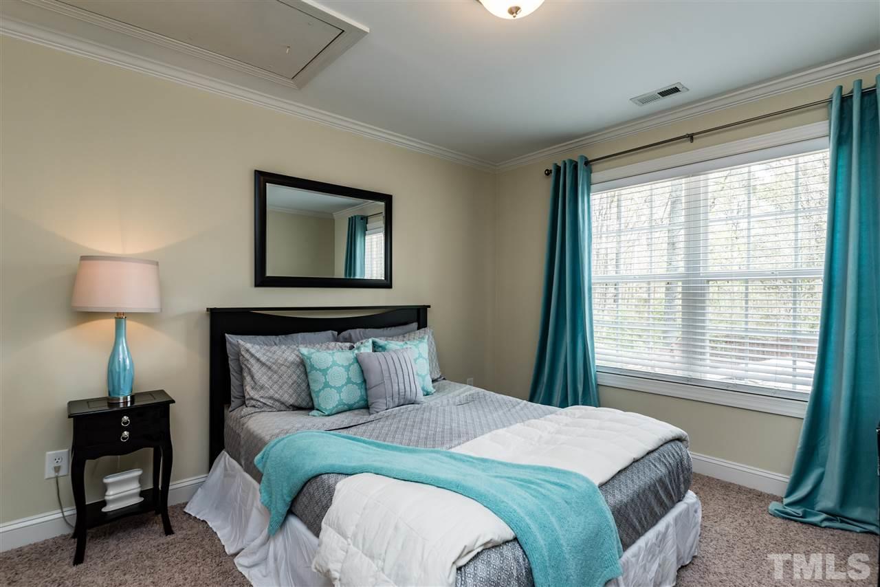 409 Deacon Ridge Street Wake Forest, NC 27587 - Photo 18 of 25 Gallery Image 18
