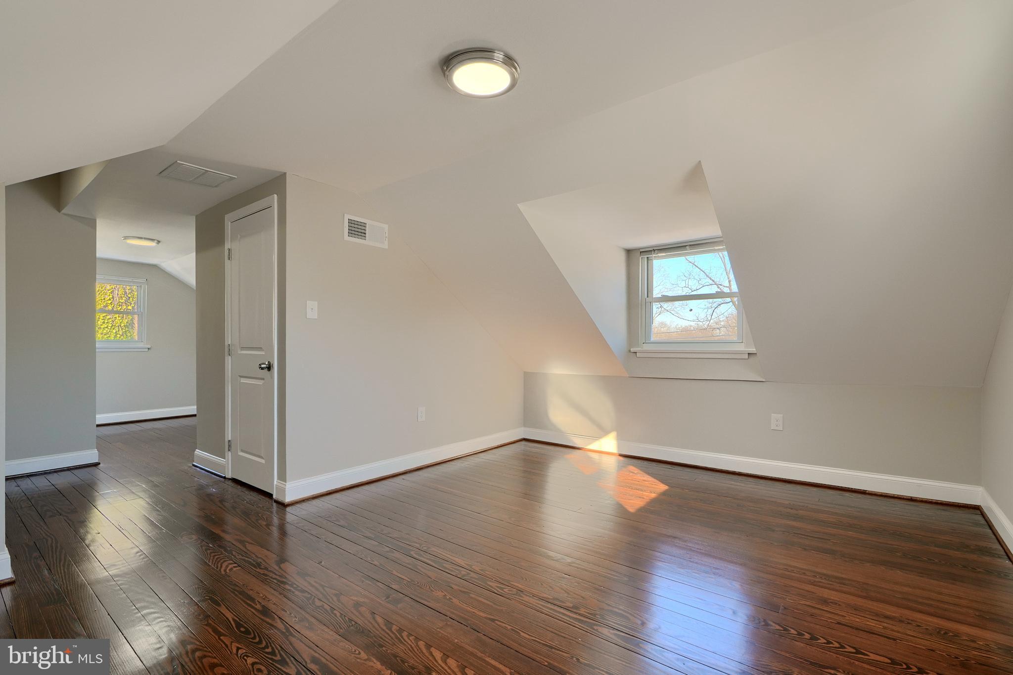 148 Carvel Beach Road Curtis Bay, MD 21226 - Photo 25 of 55 Upper level