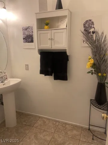 $1,899 | 3128 Spring City Avenue, North Las Vegas, NV 89081