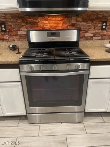 $1,899 | 3128 Spring City Avenue, North Las Vegas, NV 89081