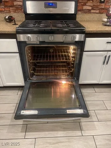 $1,899 | 3128 Spring City Avenue, North Las Vegas, NV 89081