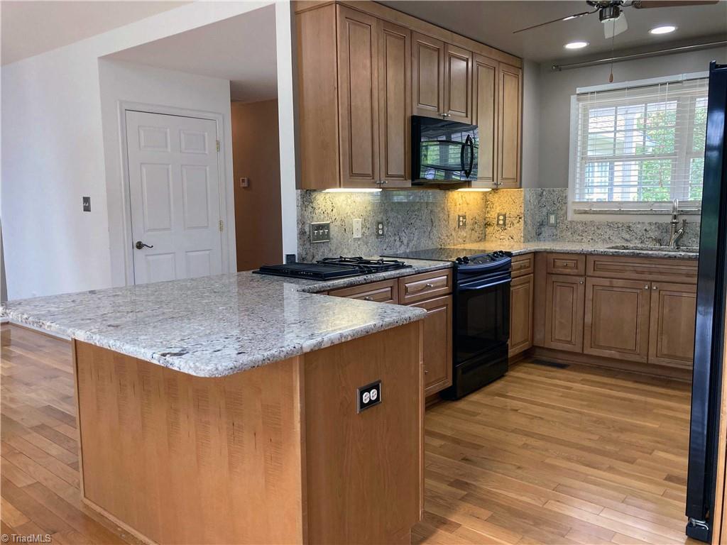 1391 Beckner Road Lexington, NC 27292 - Photo 4 of 50 Kitchen