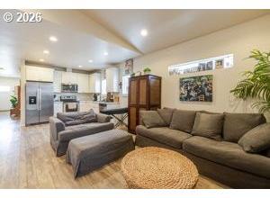 16424 Bassett Road La Pine, OR 97739 - Photo 6 of 31 Gallery Image 6