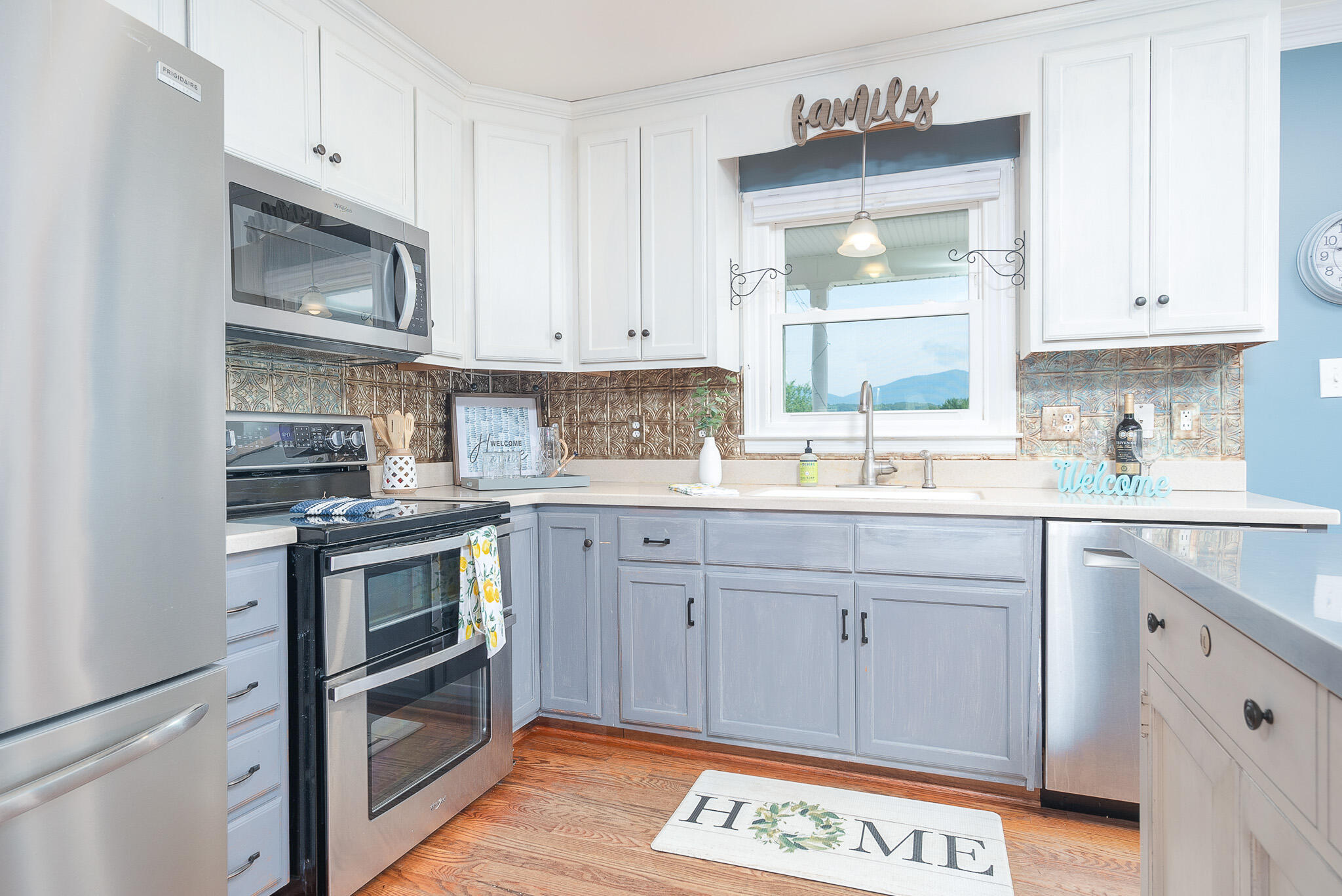 1747 Three Otters Road Bedford, VA 24523 - Photo 31 of 91 z4