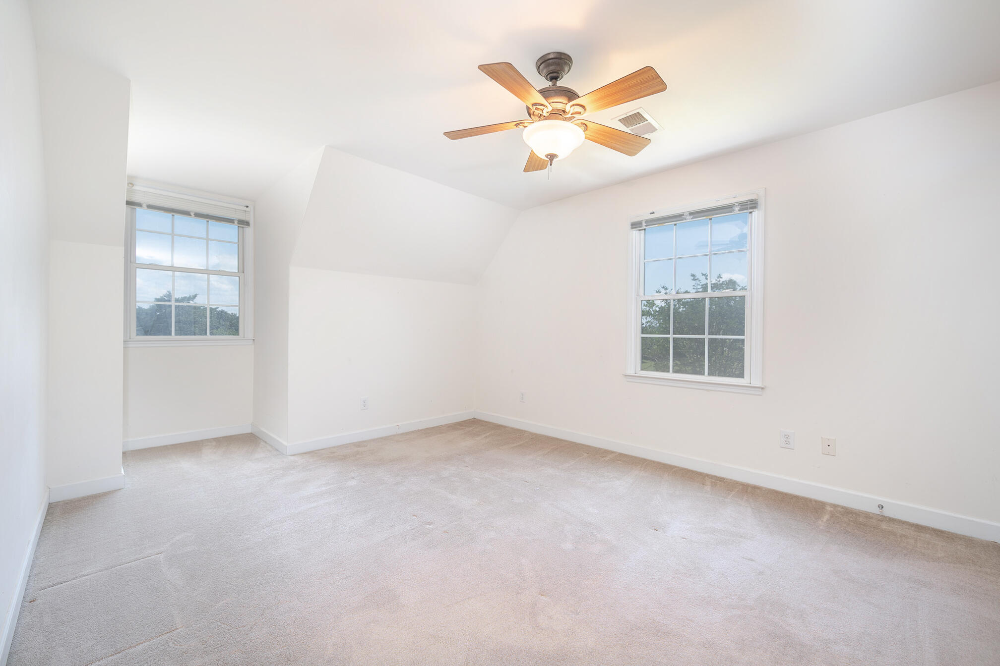 1747 Three Otters Road Bedford, VA 24523 - Photo 46 of 91 z21