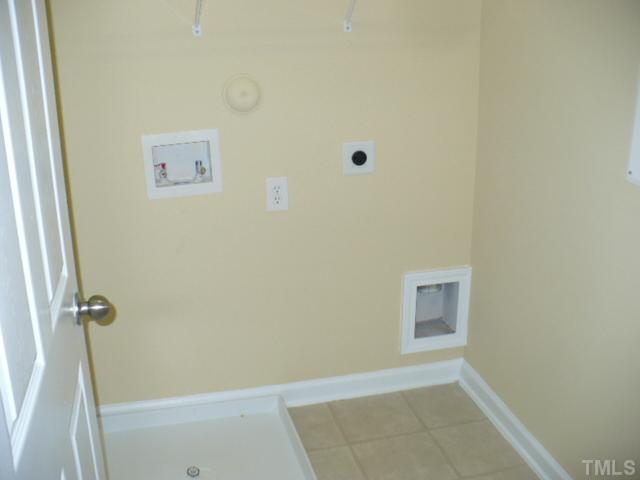 7713 Tanby Court Raleigh, NC 27613 - Photo 12 of 19