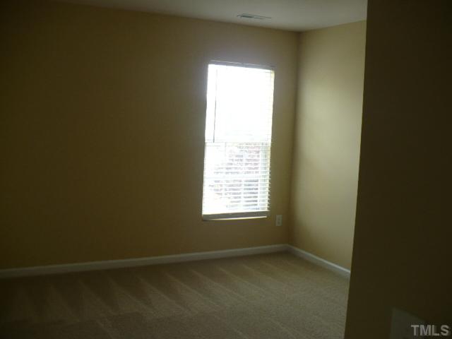 7713 Tanby Court Raleigh, NC 27613 - Photo 13 of 19