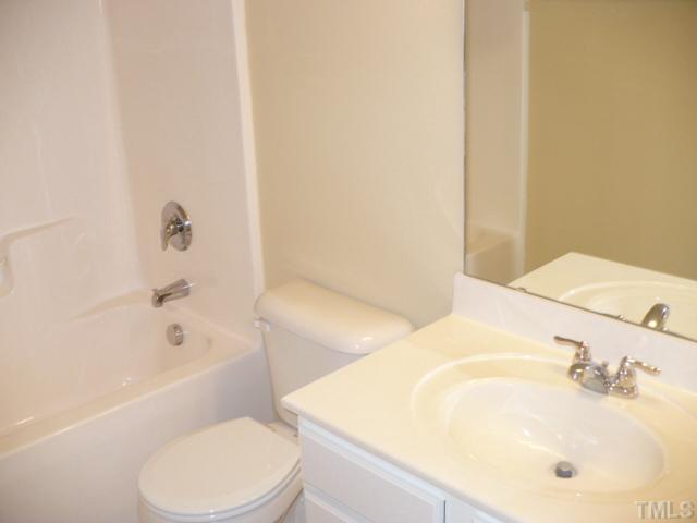 7713 Tanby Court Raleigh, NC 27613 - Photo 14 of 19
