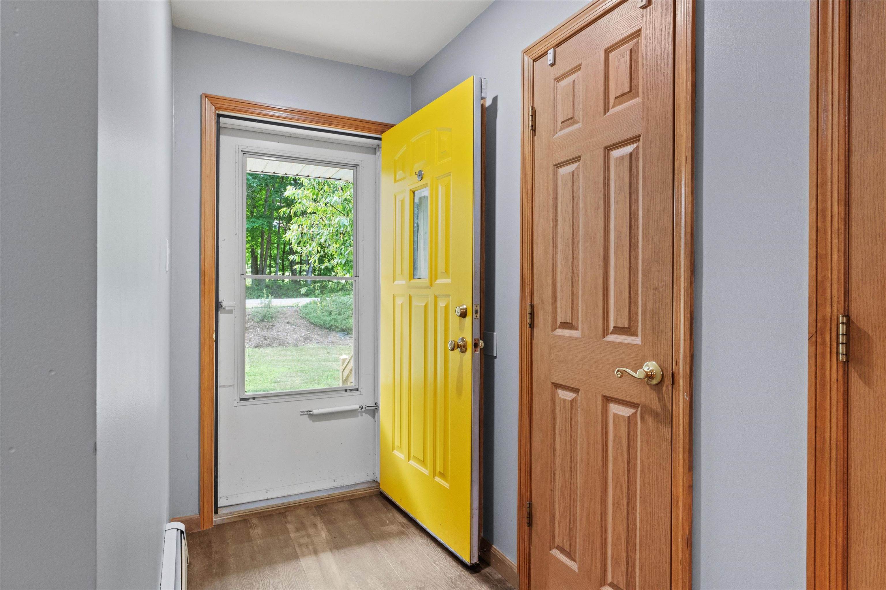 31 Winant Road Pittsfield, NH 03263 - Photo 4 of 60