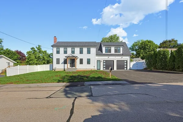 $849,000 | 8 Vassar Drive, Milford, MA 01757