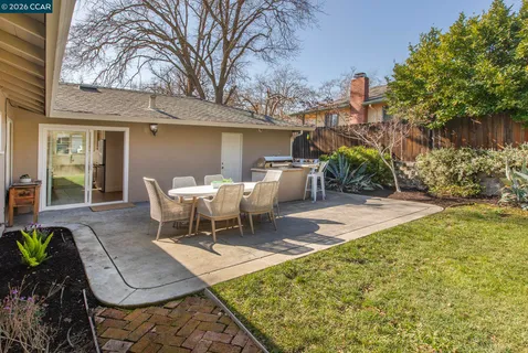$1,695,000 | 3300 Betty Lane, Lafayette, CA 94549