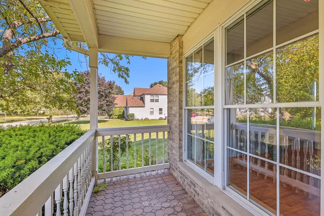 $399,900 | 2045 Winding Lakes Drive, Plainfield, IL 60586