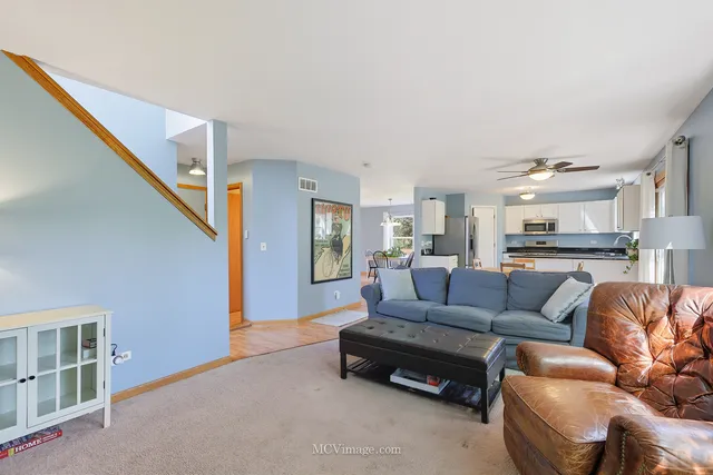 $399,900 | 2045 Winding Lakes Drive, Plainfield, IL 60586