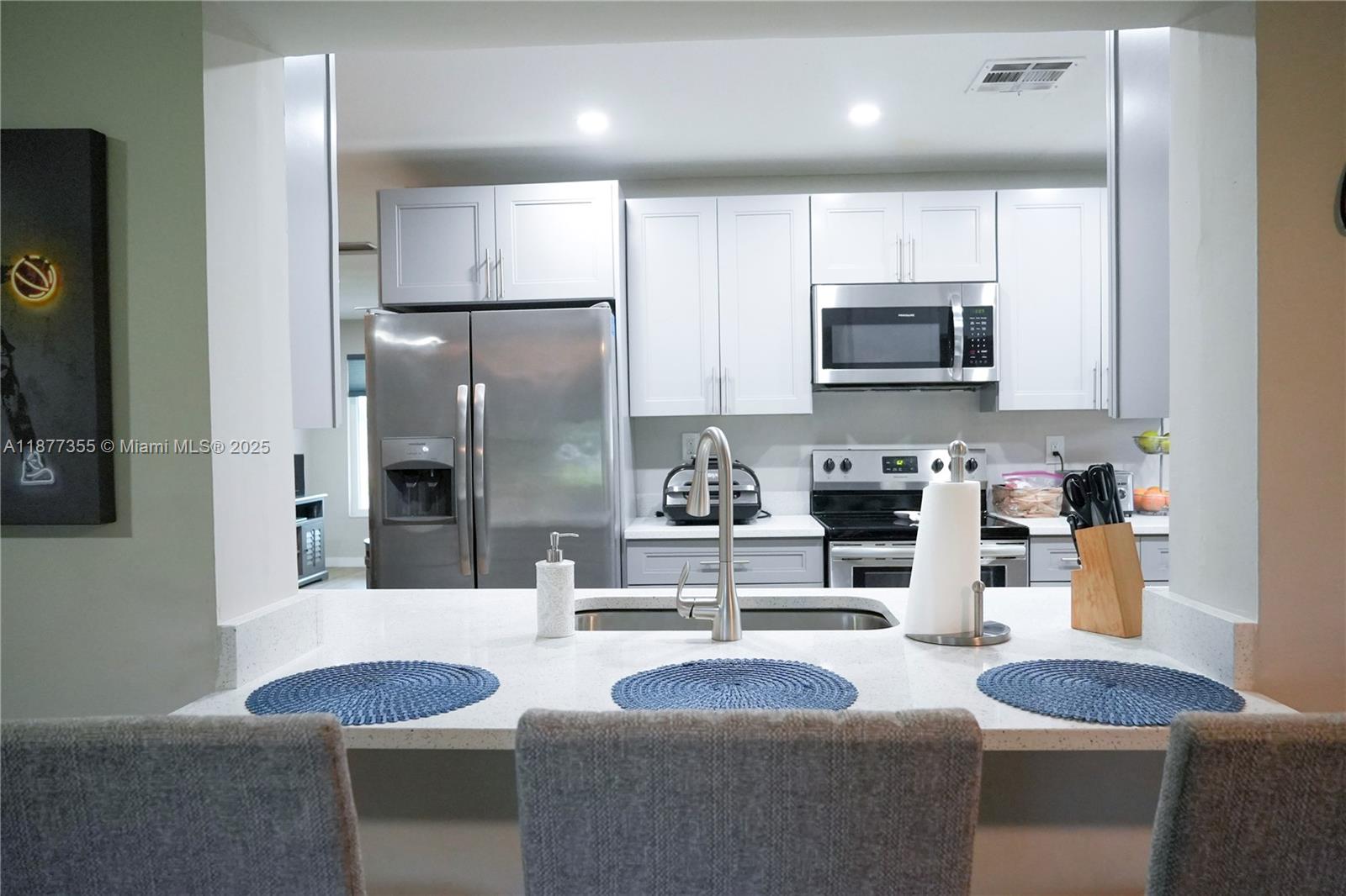 4401 Northwest 45th Street Tamarac, FL 33319 - Photo 1 of 26