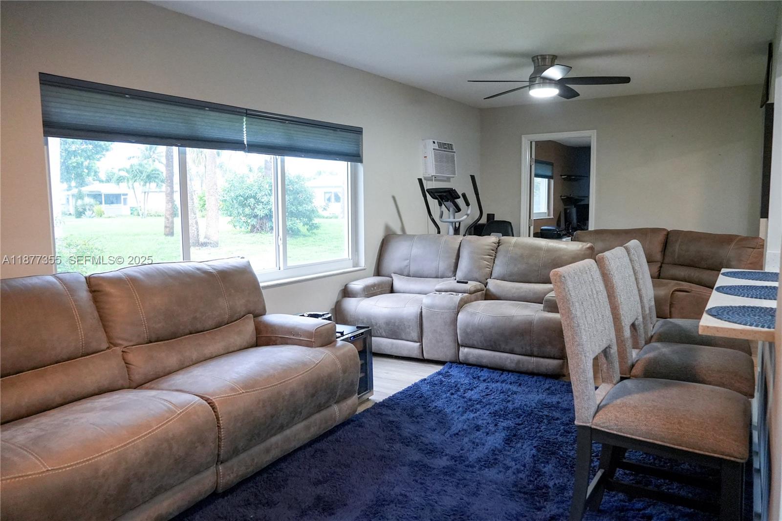 4401 Northwest 45th Street Tamarac, FL 33319 - Photo 11 of 26