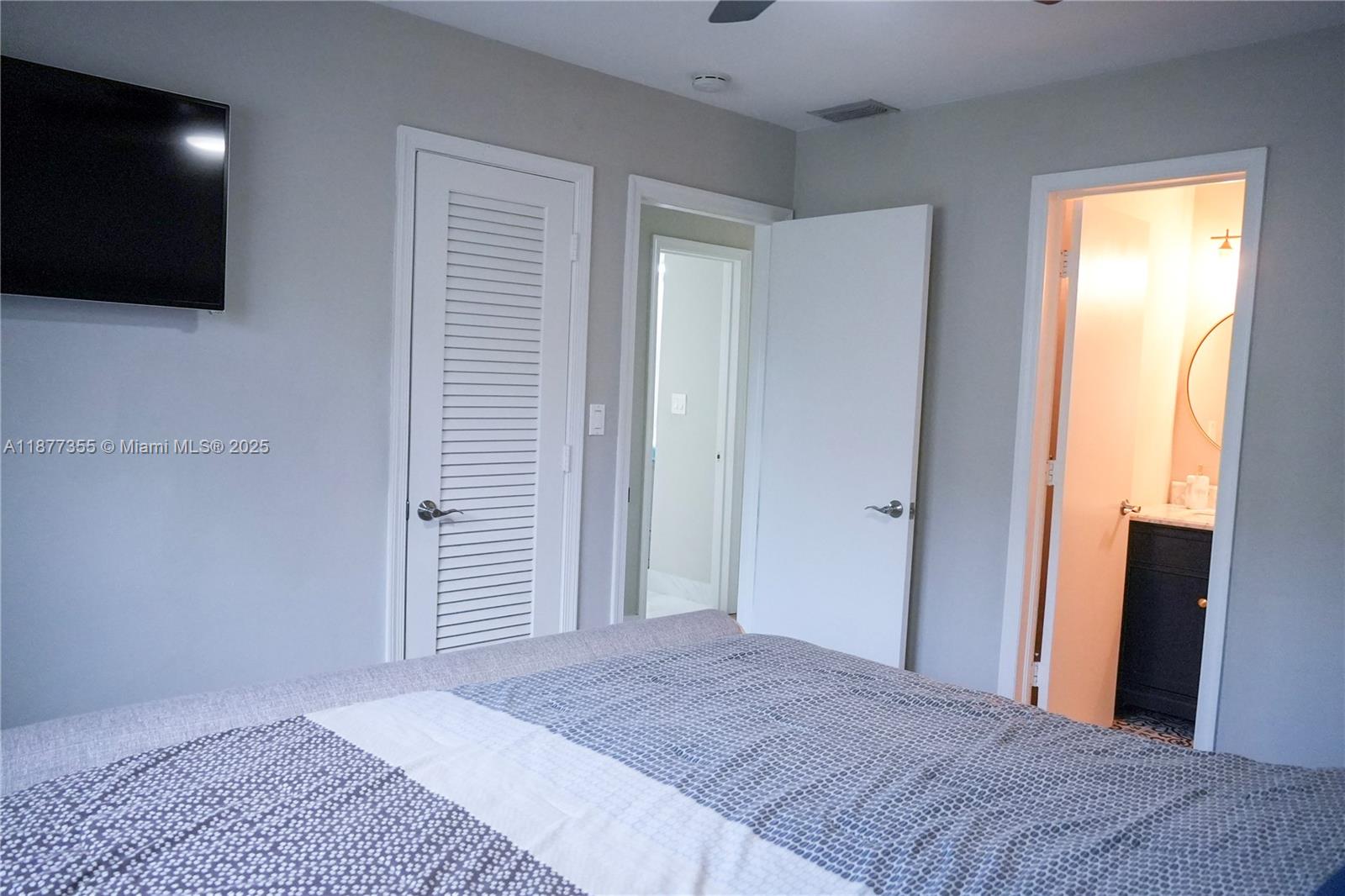 4401 Northwest 45th Street Tamarac, FL 33319 - Photo 17 of 26