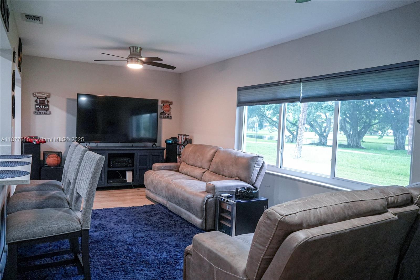 4401 Northwest 45th Street Tamarac, FL 33319 - Photo 10 of 26