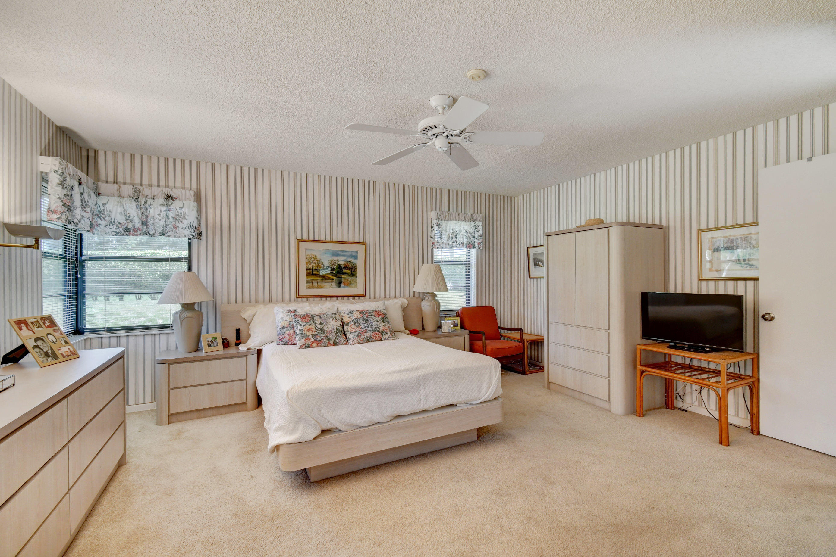 8247 Springlake Drive Boca Raton, FL 33496 - Photo 23 of 39 21_dsc_9102_3_4_5_6