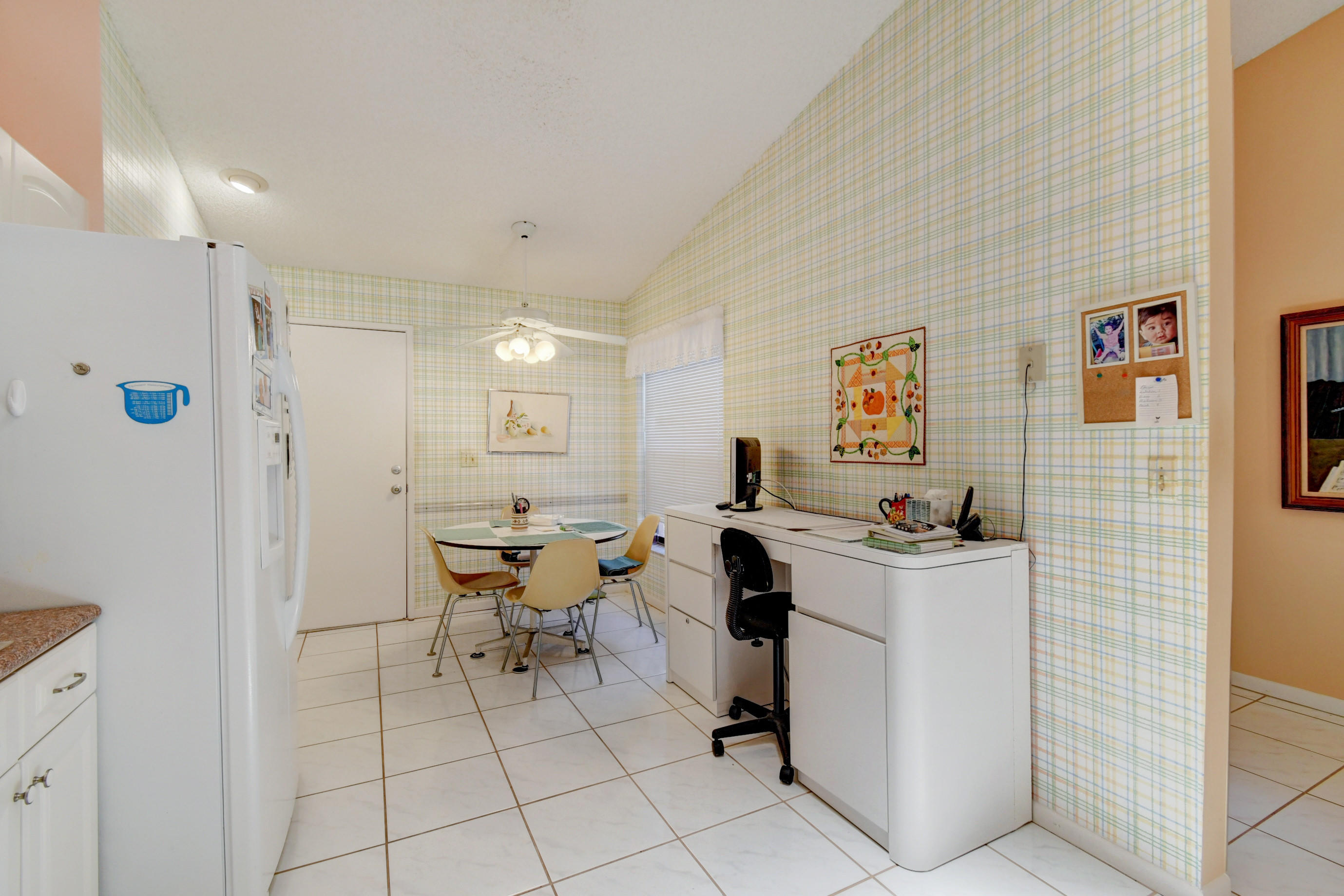 8247 Springlake Drive Boca Raton, FL 33496 - Photo 8 of 39 25_dsc_9167_68_69_70_71