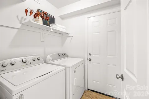 $525,000 | 9526 Fairway Ridge Road, Charlotte, NC 28277