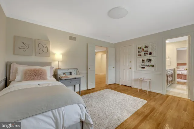 a view of a backyard with sitting area